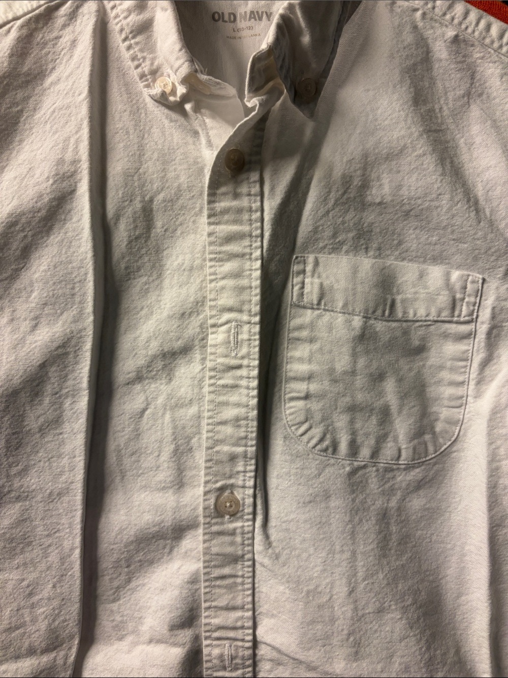 Old Navy Boys White Collared Button-Down Shirt | EUC | Sz L (10-12) - Picture 3 of 4